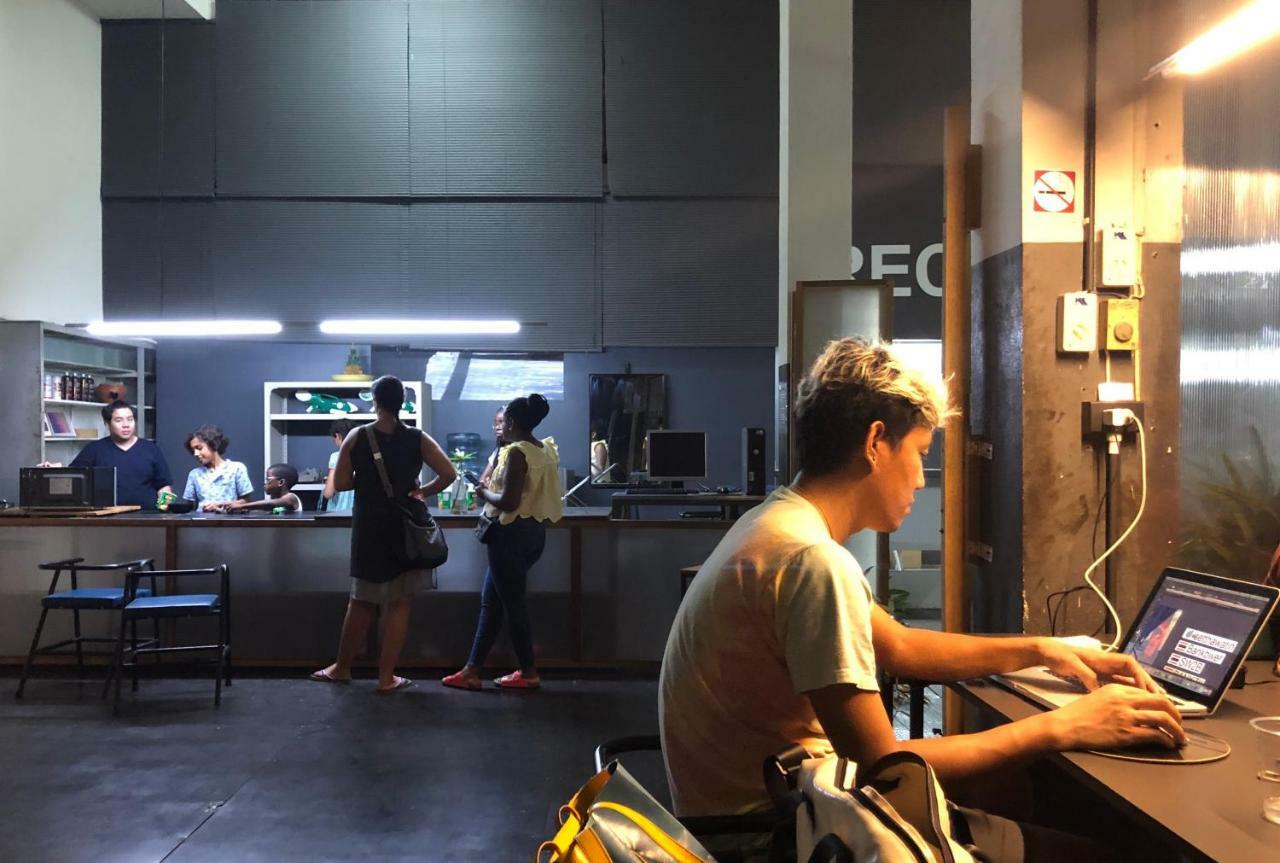 Soundsleep Hostel Chiang Rai Esterno foto